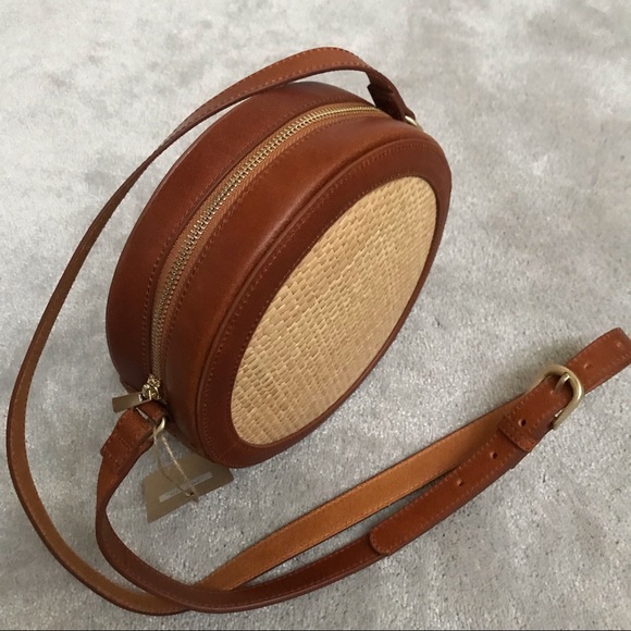 Woven Canteen Crossbody Bag - Most Wanted USA - Picture 14 of 16